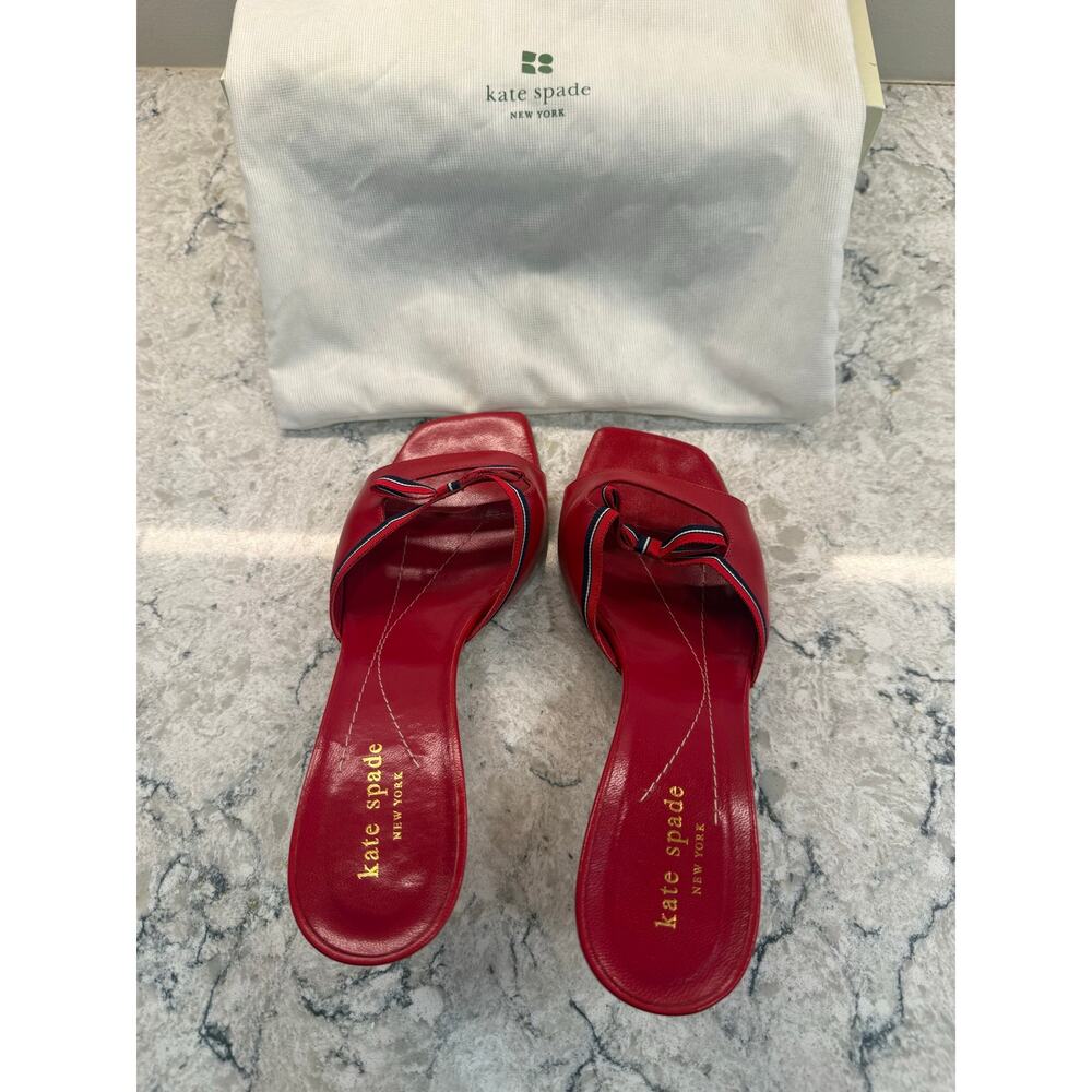 Kate Spade New York Red Leather Slip-on Kitten Heel Blue Striped Bow Size 8 - Picture 4 of 9